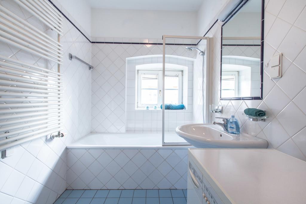 Sweet Living Oper Apartment Vienna Room photo
